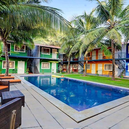 Treebo Morjim Banyan Resort Exterior foto