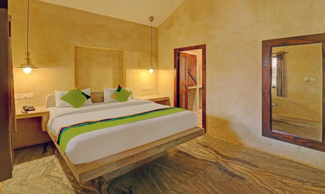 Treebo Morjim Banyan Resort Exterior foto