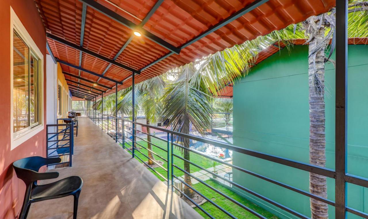 Treebo Morjim Banyan Resort Exterior foto